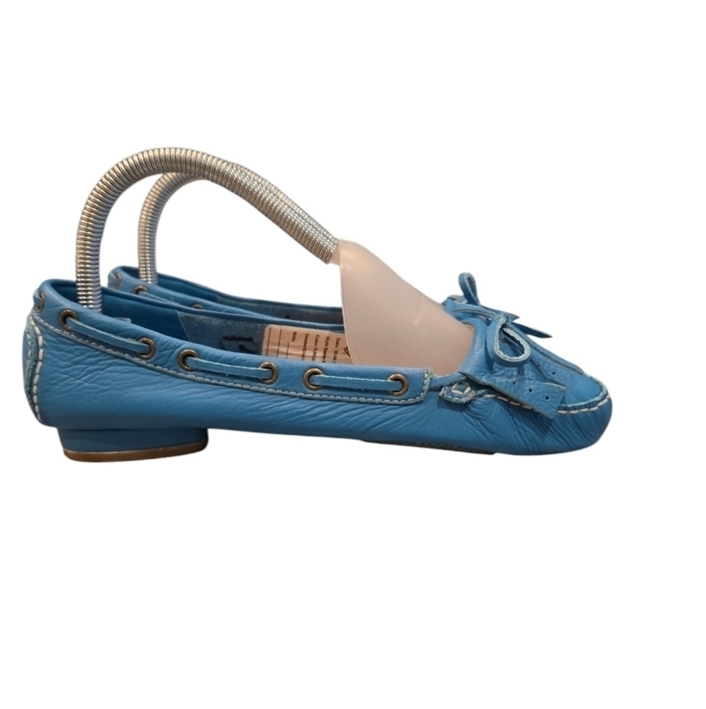 ARIAT MEGAN MOCCASIN LOAFER SALES SAMPLE. SIZE 7B. TURQUOISE.